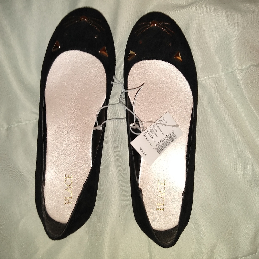 Girls cat shoes